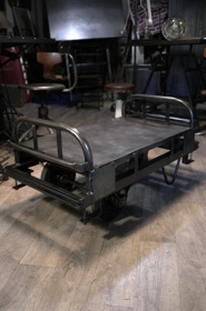 table charriot ancien